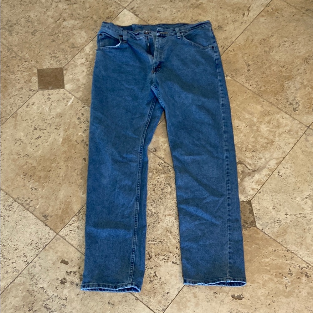 Wrangler 34x34
